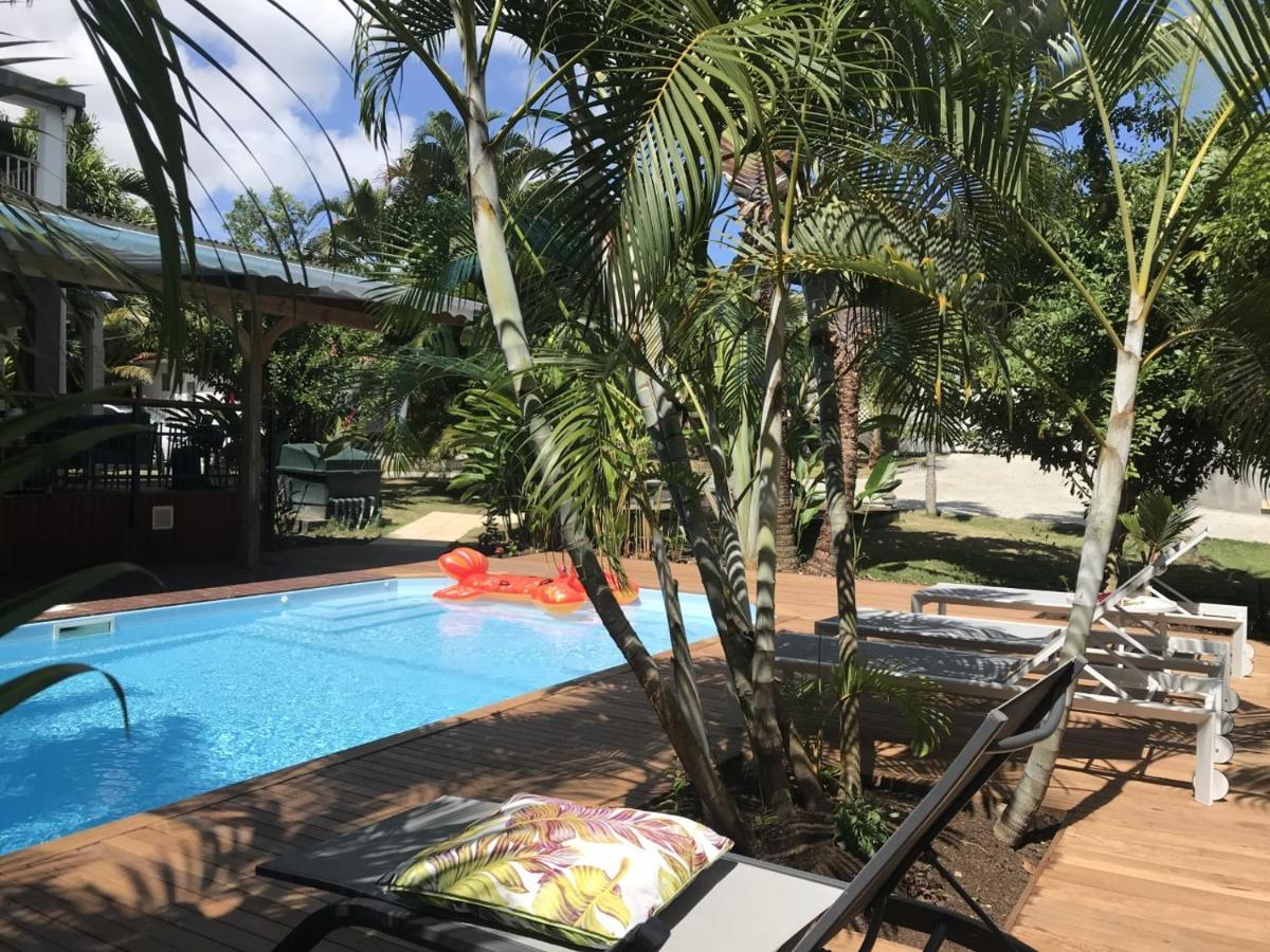 Gites Le Petit Voyageur Sainte-Anne  Exterior foto